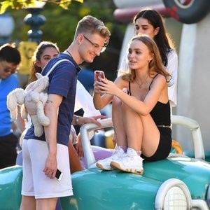 Lily-Rose Depp Newest Celebrity Nude sexy 024 