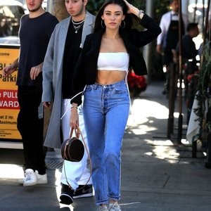 Madison Beer Naked celebrity picture sexy 013 