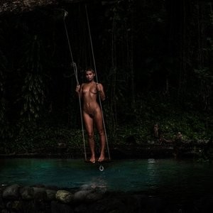 Marisa Papen Free Nude Celeb sexy 009 