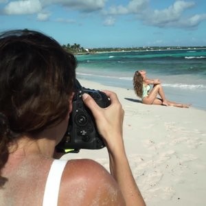 McKenna Berkley Nude Celebrity Picture sexy 024 