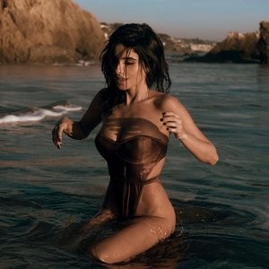 Mikaela Hoover Nude Celeb Pic sexy 102 