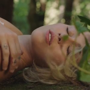 Miley Cyrus Nude Celeb Pic sexy 044 