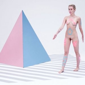 Miley Cyrus Naked - Celeb Nudes