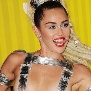 Miley Cyrus Nude Celeb sexy 023 
