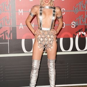 Miley Cyrus Free Nude Celeb sexy 084 