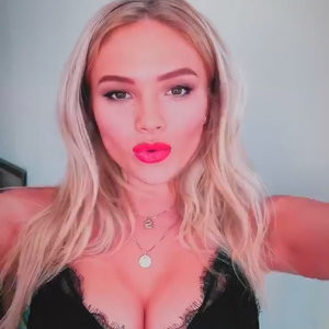 Natalie Alyn Lind Hot Naked Celeb sexy 024 