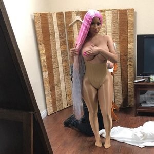 Nicki Minaj Hot Naked Celeb sexy 003 