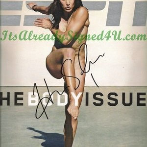 Hope Solo Celebrity Nude Pic sexy 003 