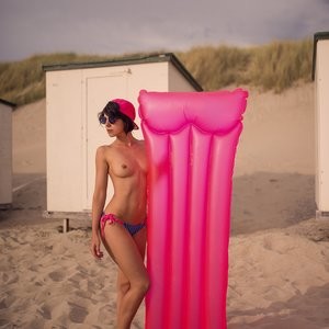 Franzi Skamet Free nude Celebrity sexy 007 