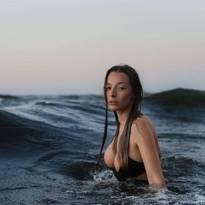 Olga Kobzar Newest Celebrity Nude sexy 002 