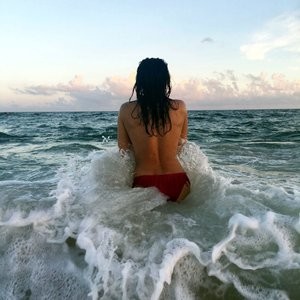 Padma Lakshmi Topless – Celeb Nudes