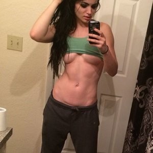 Paige (WWE) Naked Celebrity Pic sexy 010 