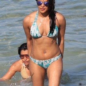 Priyanka Chopra Free nude Celebrity sexy 025 