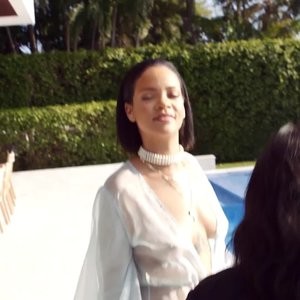 Rihanna Celebrity Leaked Nude Photo sexy 002 