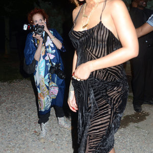 Rihanna see-through pics - Celeb Nudes