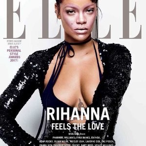 Rihanna Celebrity Nude Pic sexy 003 