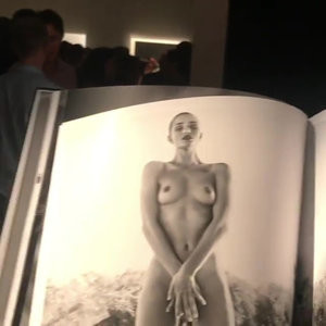 Rosie Huntington-Whiteley Nude Celeb sexy 005 