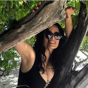 Salma Hayek Celebrity Leaked Nude Photo sexy 004 