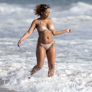 Sundy Carter Celebrity Leaked Nude Photo sexy 010 