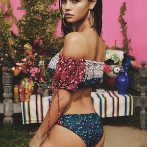 Selena Gomez Sexy Vogue Photos – Celeb Nudes