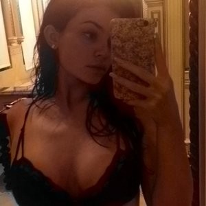 Kylie Jenner Celebrity Leaked Nude Photo sexy 004 