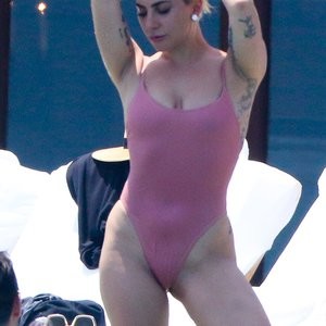 Lady Gaga Newest Celebrity Nude sexy 003 