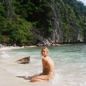 Tess Jantschek Naked Celebrity Pic sexy 043 