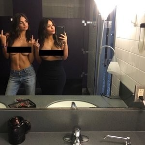 Topless Photo of Emily Ratajkowski & Kim Kardashian – Celeb Nudes